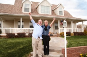 happy-family-home-buyers